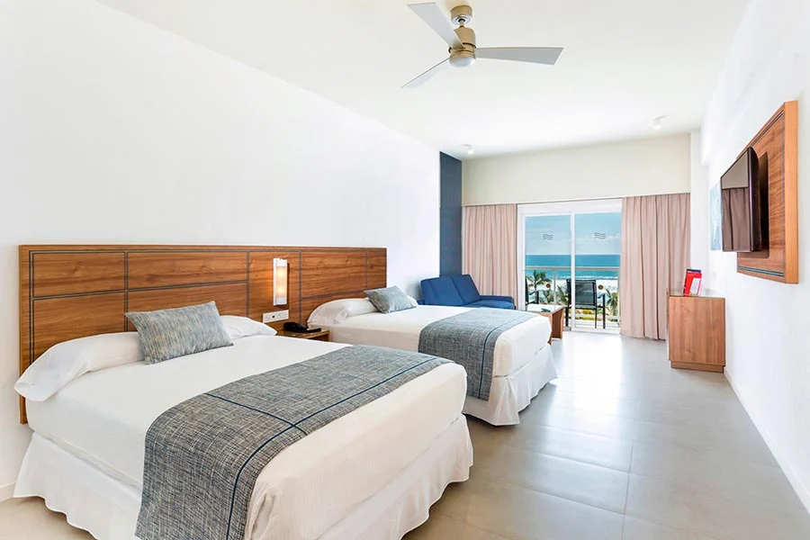 room-doble-superior-riu-emerald-bay